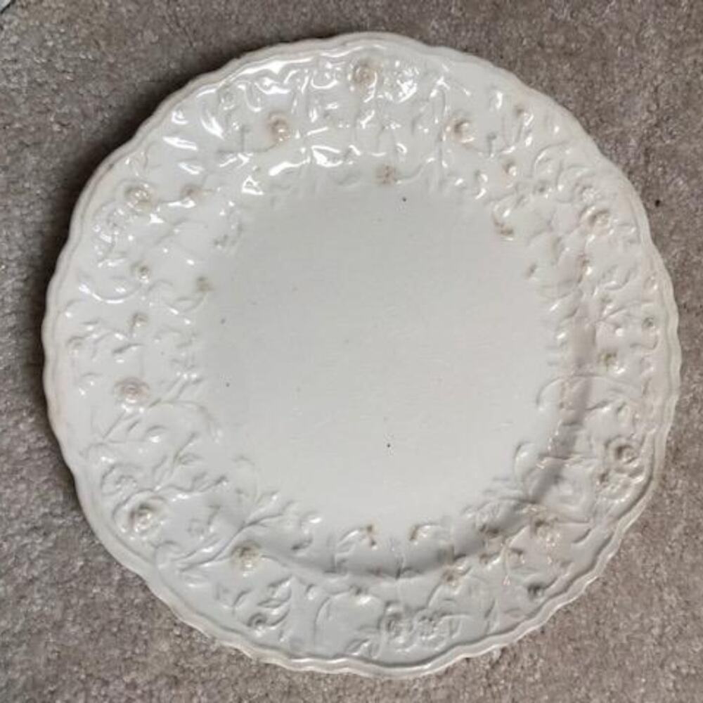 Vintage Homer Laughlin Rose Point Dinner Plate White Embossed Floral